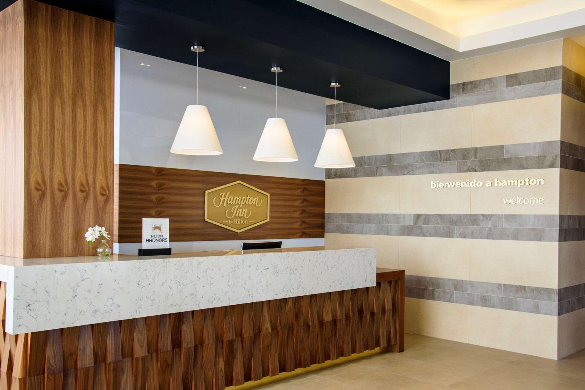 Hampton Inn Piedras Negras Exterior foto